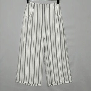 Ali & Jay Los Angeles Striped High Rise Wide Leg Crops - Size XS